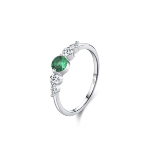 Elegant S925 sterling silver ring with round emerald green stone and white accents