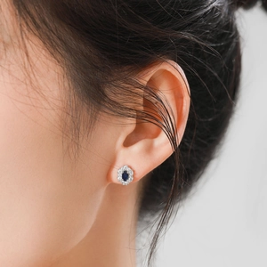 Elegant 925 sterling silver sapphire stud earrings in vintage royal halo style design