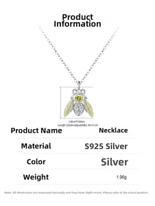 Détail du pendentif abeille en argent 925 avec ailes en émail jaune et cristaux brillants