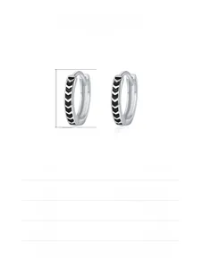 Detailed 925 sterling silver hoop earrings dimensions with black enamel chevron pattern