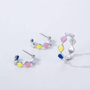 Minimalistisches S925 Silber Regenbogen Emaille Schmuckset mit Ohrringen und Ring