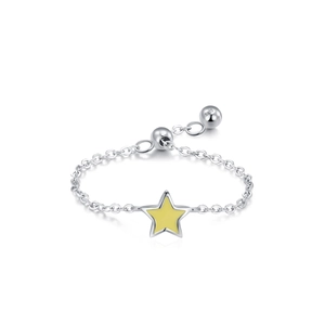 Adjustable S925 sterling silver chain ring with a yellow enamel star charm and polished finish