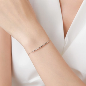 Minimalist 925 sterling silver smile bar bracelet with micro-set diamonds for women