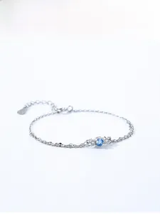 Detail of S925 silver bracelet with blue zircon center stone and adjustable lobster clasp