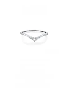 Macro detail of S925 sterling silver V-shaped ring featuring five sparkling round zircons