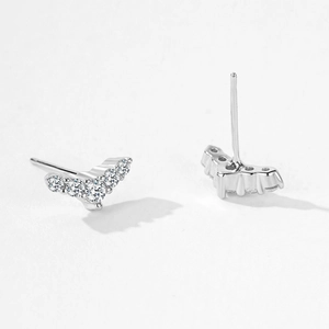 Elegant S925 sterling silver V-shaped stud earrings with sparkling gradient zircon stones