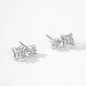 Elegant S925 sterling silver four-point star stud earrings with sparkling cubic zirconia