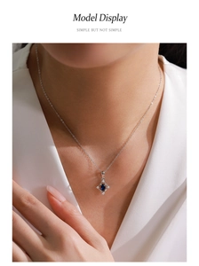 Détail du collier en argent S925 avec pendentif saphir bleu et diamants en forme d'étoile