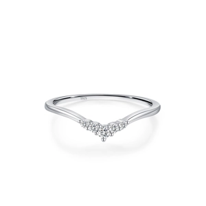 Minimalist S925 sterling silver V-shape chevron ring with cubic zirconia stones