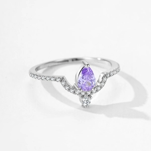 Bague élégante en argent S925 avec améthyste en forme de poire et pavé de zircons