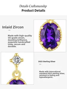 Détail de boucles d'oreilles en argent S925 avec zircon violet ovale et sertissage manuel