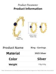 Dettaglio del set anello e orecchini in argento S925 dorato con motivo a bambù
