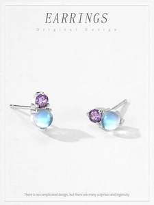 Détails des puces d'oreilles en argent S925 avec zircon violet et pierre de lune bleue