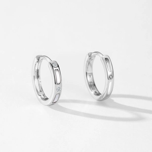 S925 Sterling Silber Creolen mit Zirkonia und weißem Emaille-Inlay für Damen