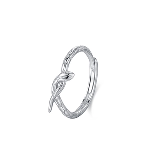 Minimalist 925 sterling silver snake-shaped open ring with detailed scale textures