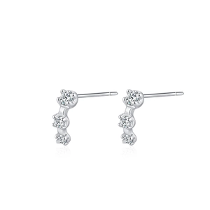Elegant S925 sterling silver stud earrings featuring three graduated cubic zirconia stones