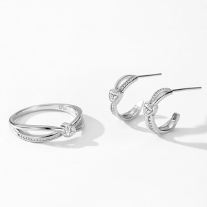 Parure en argent sterling 925 avec bague cœur entrelacé et boucles d'oreilles créoles C