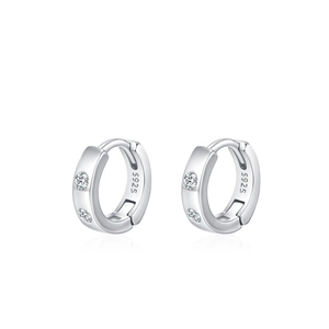 Boucles d'oreilles créoles géométriques en argent 925 avec pierres de zircone