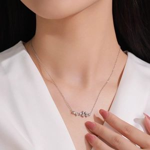 925 Sterling Silver necklace with sparkling star pendant and micro-set zircon stones