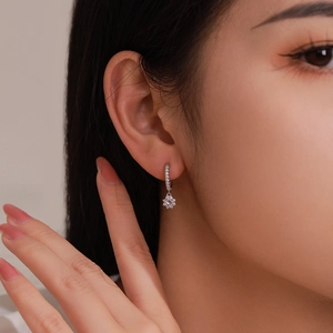 Elegant S925 sterling silver pink sunflower earrings set with sparkling zircon crystals