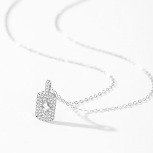 Collier en argent 925 avec pendentif rectangulaire à étoile scintillante pavée