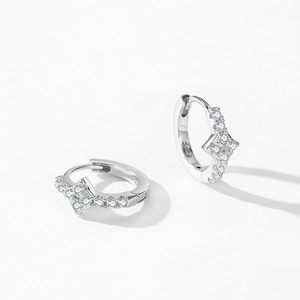 Boucles d'oreilles créoles en argent S925 avec étoile étincelante et zircons brillants