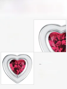 Détails de boucles d'oreilles cœur en argent 925 avec corindon rouge et émail poli