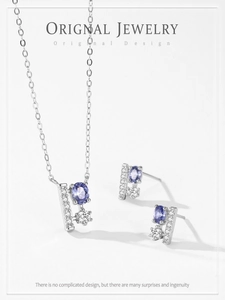 Makroaufnahme des 925 Silber-Schmucksets mit blauen Ovalsteinen und weißen Zirkonia