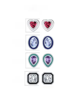 Detailed size chart for 925 sterling silver enamel stud earrings in geometric shapes