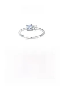 Close-up of S925 sterling silver ring with blue princess-cut stone and S925 hallmark