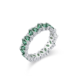 Luxurious S925 sterling silver ring with marquise emerald zircons and white diamonds