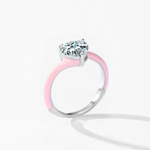 Bague en argent S925 avec émail cœur rose et un zircon étincelant en forme de cœur