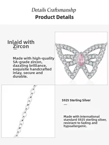 Nahaufnahme der Schmetterlingskette aus S925 Silber mit rosa und weißen Zirkonia-Steinen