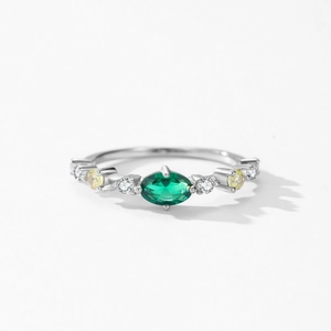925 silver ring featuring marquise emerald green stone and white zircon accents