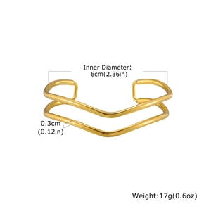 Detail view of gold double-layer V-shape bangle with measurements 6cm diameter and 17g weight