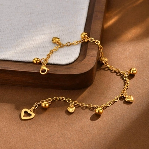 Chic 18K gold plated stainless steel bracelet with heart and bead charms for women