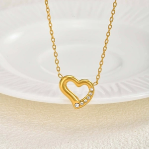 Collier Pendentif Coeur en Acier Inoxydable Zirconia Mode Coréenne Pour Femmes Or Élégant Cadeau Bijoux de Mode