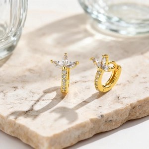 Elegant Copper Gold Plated Rhinestone Flower Hoop Earrings Marquise Three-leaf Flower Ear Jewelry For Women Wedding Party Jewelry