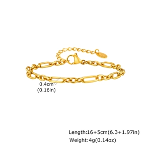 Detail showing 0.4cm width and 16+5cm length of golden Figaro chain with K18 tag