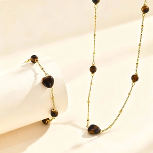 Parure en acier inoxydable avec collier et bracelet en œil de tigre en cœur