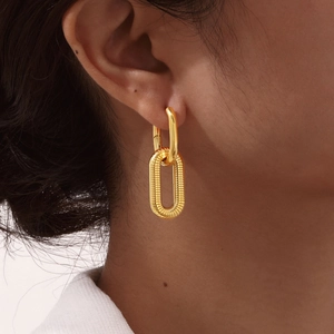 Golden oval double link earrings for women with textured metal finish and high-gloss polish