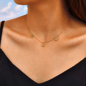 Exquisite Gold Edelstahl Kirsche Anhänger Halskette Für Damen Süße Dreifache Frucht Charms Schlüsselbein Kette Schmuck