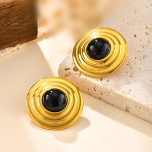 Orecchini a perno tondi vintage in oro con intarsio in onice nero lucido per donne eleganti