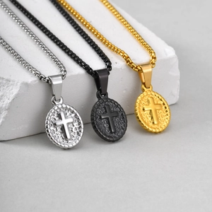 Vintage Stainless Steel Men Cross Oval Pendant Necklace Religious Retro Relief Pendant Necklace Men Fashion Jewelry Gift