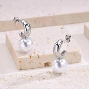 Boucles d'Oreilles Pendantes en Acier Inoxydable en Forme de C avec Künstliche Perle d'Imitation Élégant Français Poli Miroir Bijoux Femme
