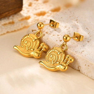 Elegant 18K gold-plated stainless steel snail shaped stud earrings for women with screw texture