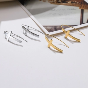 Boucles d'Oreilles Croix Minimalistes en Acier Inoxydable pour Femmes Plaqué Or Argent Bijoux Religieux Crochet en U