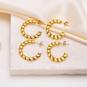 18K Gold Plated Brass Spiral Twist Hoop Earrings For Women Stainless Steel Earring Post Geometric C-Shape Hoop Earrings