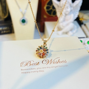 Vintage Colorful Zirconia Daisy Sunflower Pendant Necklace Gold Plated Rotating Flower Sweet Commute Clavicle Chain Jewelry
