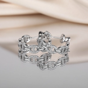 Boucles d'Oreilles Créoles en C Chaîne d'Ancre avec Zirconia Pavé pour Femmes en Cuivre Électroplaqué Bijoux Élégants Géométriques